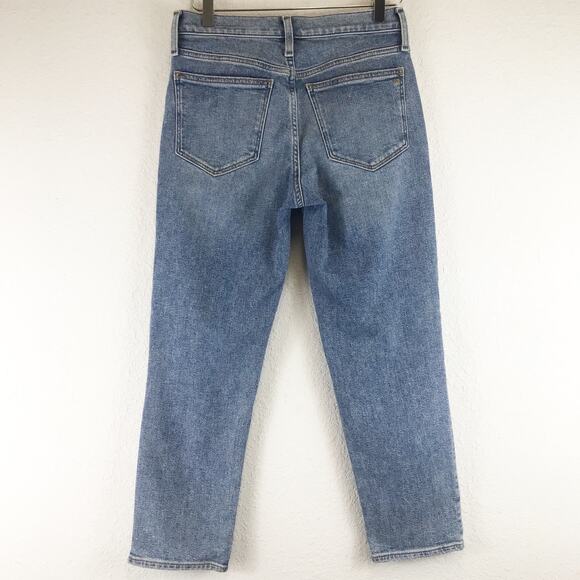 Madewell The Petite Girljean in Berryton Wash Distressed High Rise Jeans 25P - Picture 2 of 14